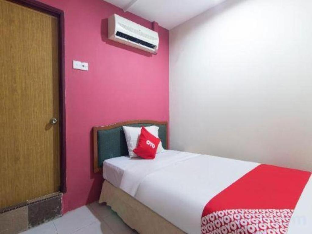 Oyo 44100 Hotel Casavilla Petaling Jaya Eksteriør billede