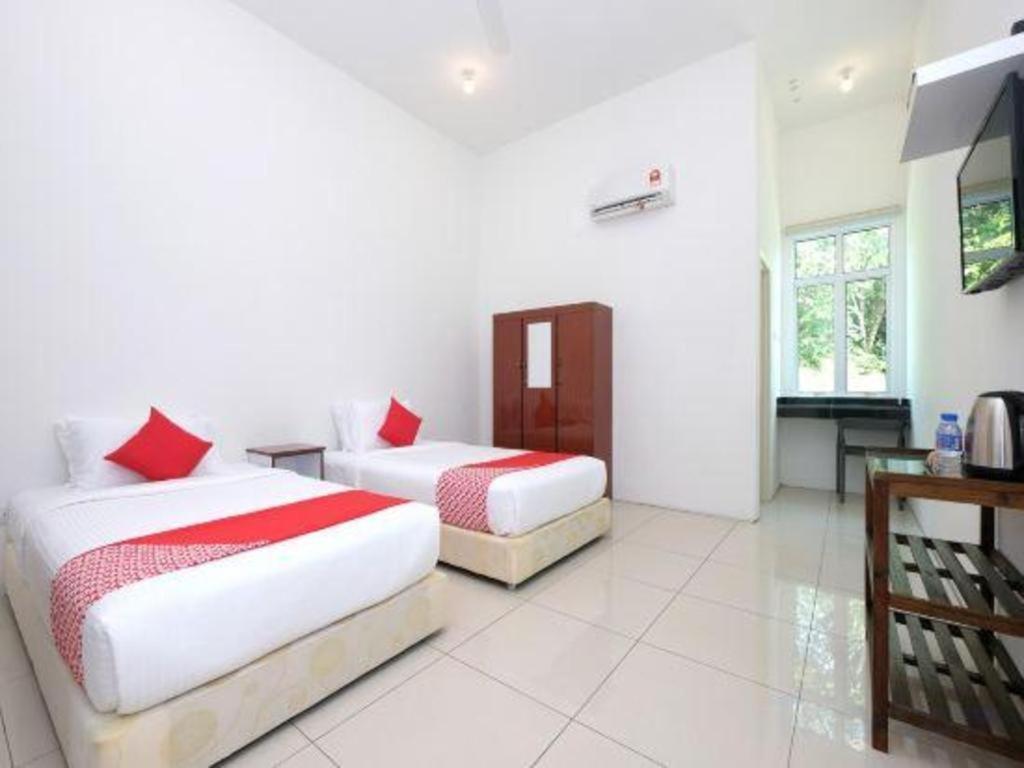 Oyo 44100 Hotel Casavilla Petaling Jaya Eksteriør billede