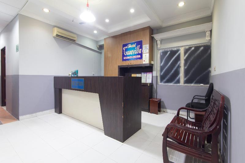 Oyo 44100 Hotel Casavilla Petaling Jaya Eksteriør billede