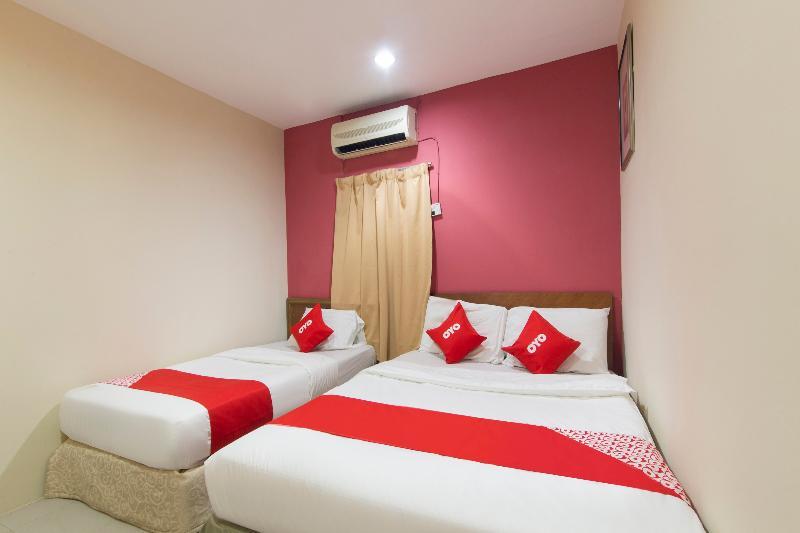 Oyo 44100 Hotel Casavilla Petaling Jaya Eksteriør billede