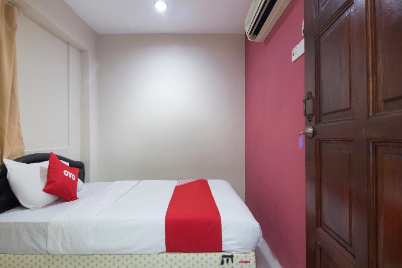 Oyo 44100 Hotel Casavilla Petaling Jaya Eksteriør billede